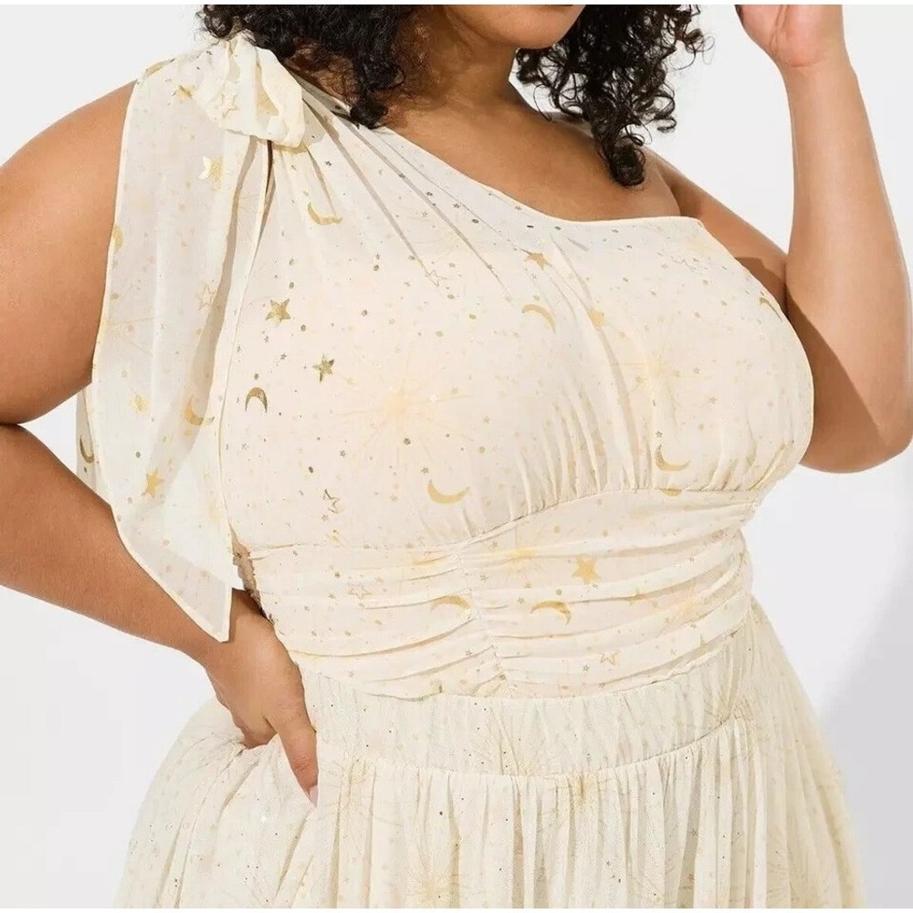Torrid Chiffon Foil One Shoulder Crop Top Womens 0 Star Clusters Whimsigoth